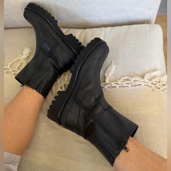 Anthropologie NWT Paloma Barcelo Combat Black Boot Day to evening elevate ❤️🌈 - Picture 6 of 12